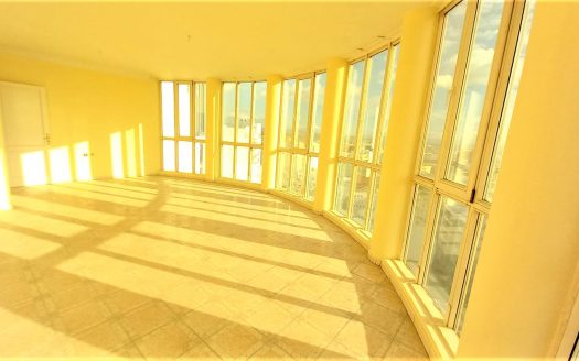 Bureau Vide à Louer – Quartier administratif – Tanger