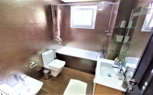 Appartement Meublé à Louer avec Piscine – Californie – Tanger