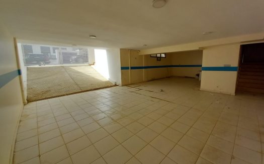 Villa à la Vente avec Piscine -Nouinouich- Tanger