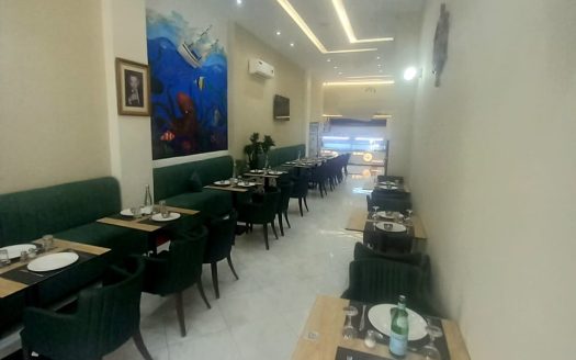 Local Commercial à La vente Pas de porte SAROT