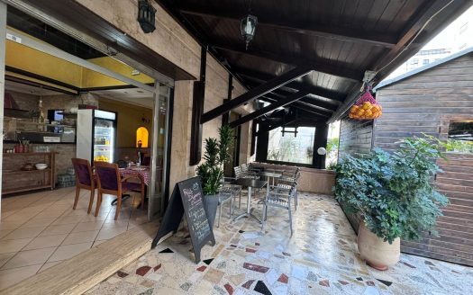 Local Commercial à La vente Pas de porte SAROT