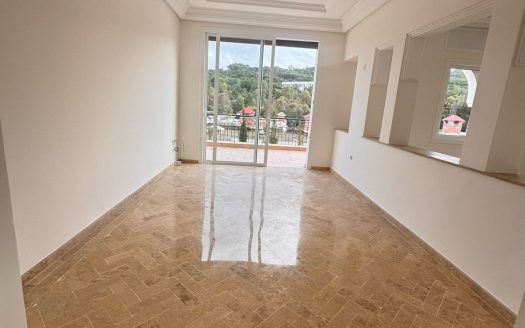 Villa avec Piscine à Louer Vide – Boubana – Tanger