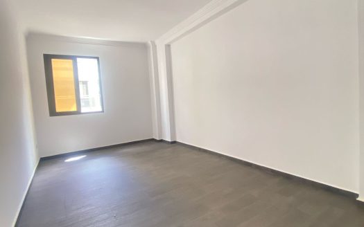 Bureau Vide à Louer – Boulevard – Tanger