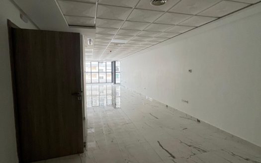 Bureau Vide à Louer – Rue Fes – Tanger