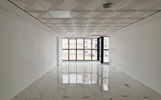 Bureau Vide à Louer – Rue Fes – Tanger