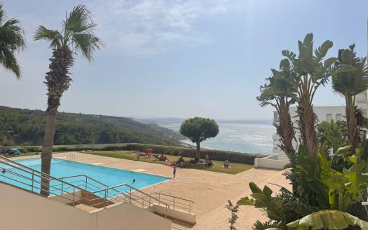 Apparemment à La Vendre Nouinouich avec piscine Tanger